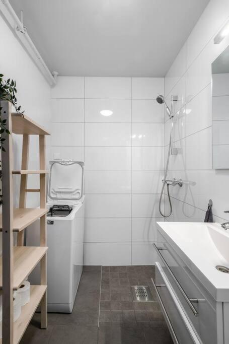 Hidden Gem Near The Old Town Bridge, 40m² Apt.